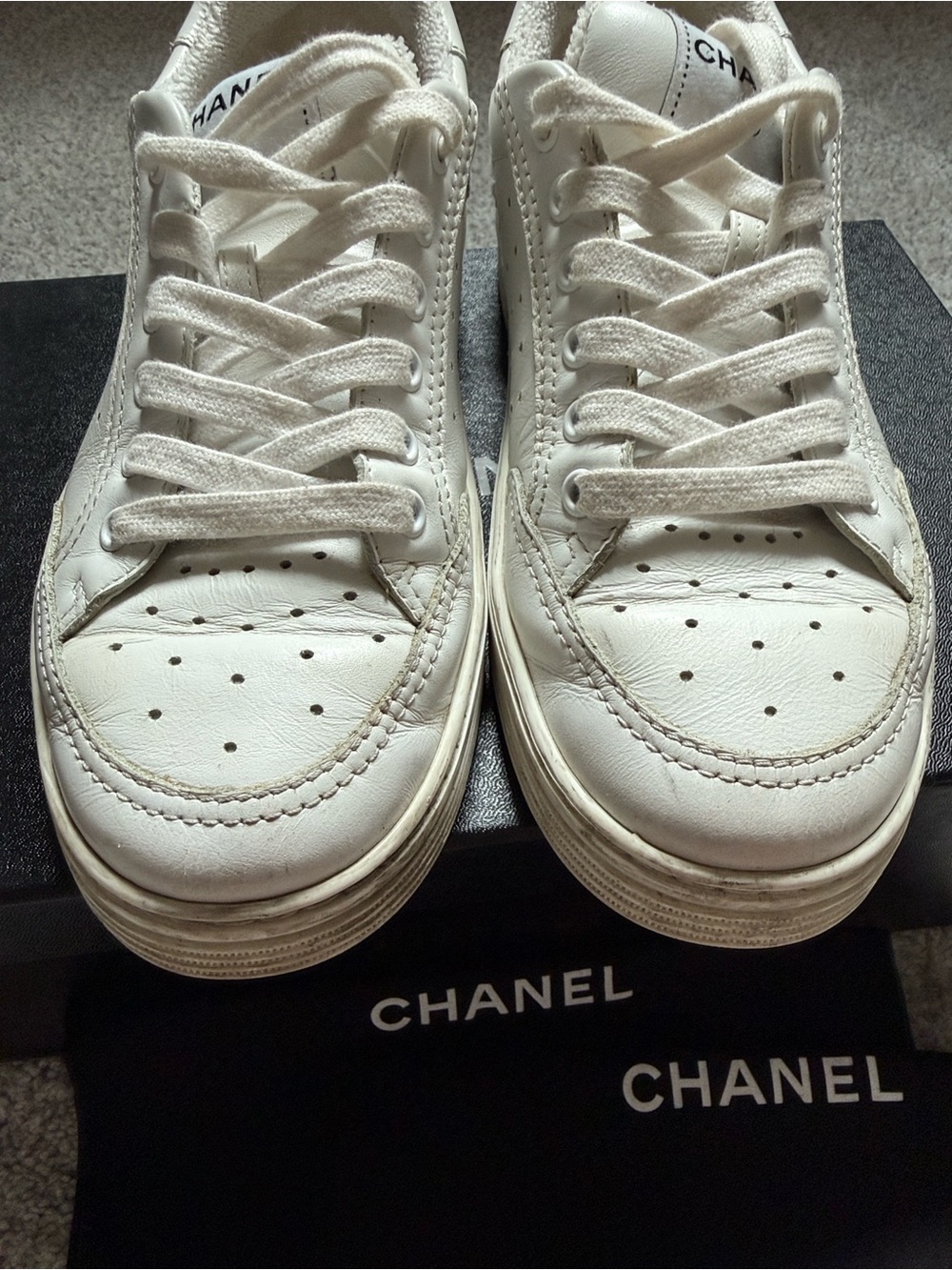 CHANEL White Leather Lace-Up Low Top Logo Sneakers EU 38.5 US 8.5 - Picture 7 of 10